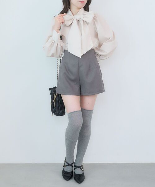 MAJESTIC LEGON(マジェスティックレゴン)の「バリエボウタイブラウス(シャツ/ブラウス・レディース・ホワイト系その他2/ブルー/オフホワイト/ホワイト系その他/ピンク・MEDIUM)」の15枚目の写真