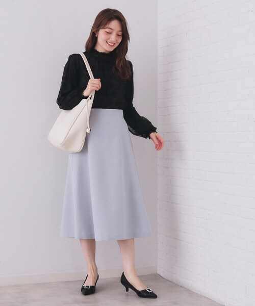 index(インデックス)の「フリルハイネックレーストップス【洗濯機OK】(シャツ/ブラウス・レディース・オフホワイト/ブラック/ベージュ系その他7・42/40/38/36)」の9枚目の写真