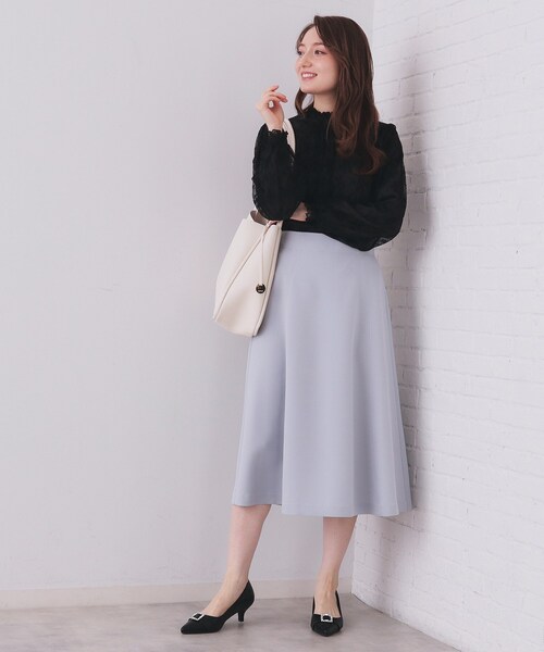 index(インデックス)の「フリルハイネックレーストップス【洗濯機OK】(シャツ/ブラウス・レディース・オフホワイト/ブラック/ベージュ系その他7・42/40/38/36)」の10枚目の写真