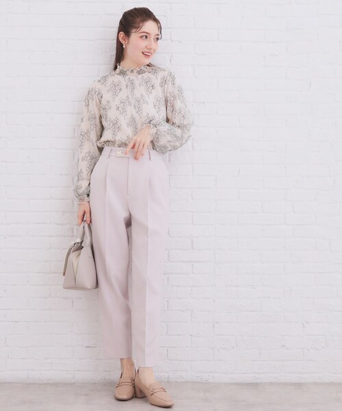 index(インデックス)の「フリルハイネックレーストップス【洗濯機OK】(シャツ/ブラウス・レディース・オフホワイト/ブラック/ベージュ系その他7・42/40/38/36)」の14枚目の写真