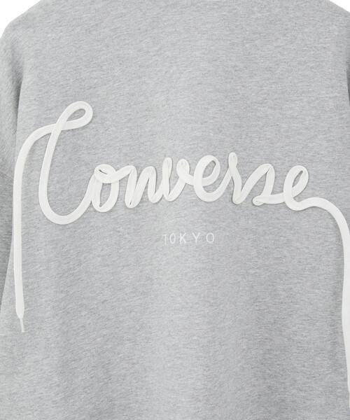 CONVERSE TOKYO(コンバーストウキョウ)の「BACK SPINDLE LOGO SWEAT(スウェット・レディース・ブルー/セージグリーン/杢グレー/ブラック/ピンク/アイボリー・FREE)」の8枚目の写真