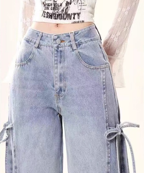 Ressaca(レサーカ)の「サイドリボンワイドデニムパンツ(デニムパンツ・レディース・ブルー・M/S/L)」の5枚目の写真