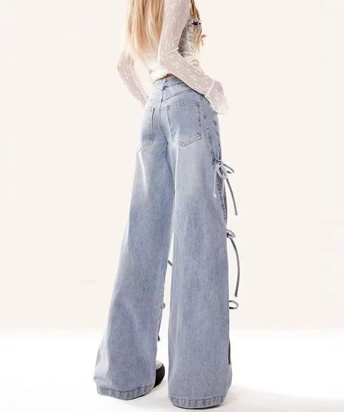 Ressaca(レサーカ)の「サイドリボンワイドデニムパンツ(デニムパンツ・レディース・ブルー・M/S/L)」の3枚目の写真