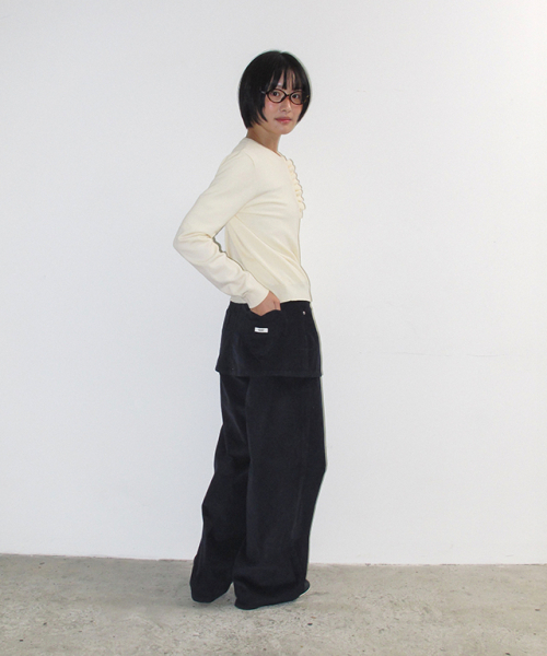 RONRON(ロンロン)の「HEART POCKET CORDUROY SKIRT LAYERED PANTS NAVY(その他パンツ・レディース・その他・S/M)」の3枚目の写真