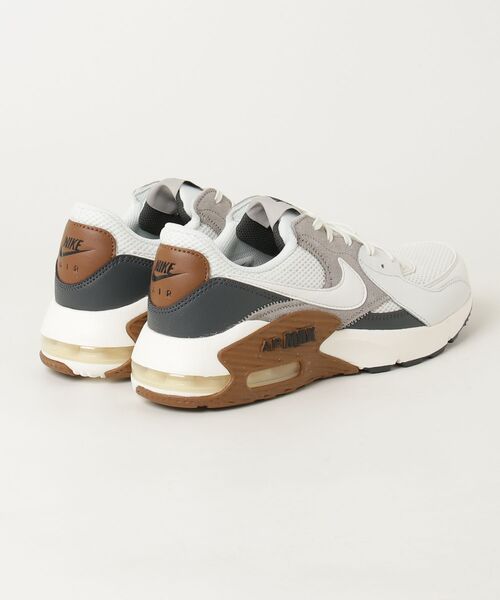 NIKE（ナイキ）の「ナイキ NIKE ナイキ エア マックス エクシー（スニーカー・メンズ・ホワイト・25.0cm/25.5cm/26.0cm/26.5cm/27.0cm/27.5cm/28.0cm）」の2枚目の写真