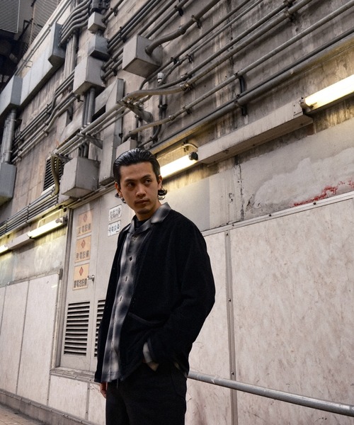 MEN'S BIGI(メンズビギ)の「シアーメッシュスエード ジップカーディガン<通気性><ストレッチ>(カーディガン/ボレロ・メンズ・ベージュ/ブラック・03/02)」の4枚目の写真