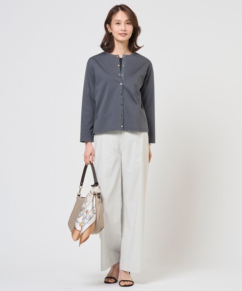 J.PRESS Ladies(J.プレス レディス)の「【冷房対策に】40Gポンチ クルーネック カーディガン(Tシャツ/カットソー・レディース・ネイビー系/ベージュ系/グレー系・SMALL)」の5枚目の写真