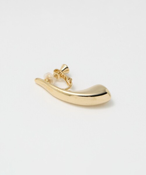 green label relaxing(グリーンレーベルリラクシング)の「ドロップバー イヤリング(イヤリング・レディース・ゴールド/シルバー・FREE)」の9枚目の写真