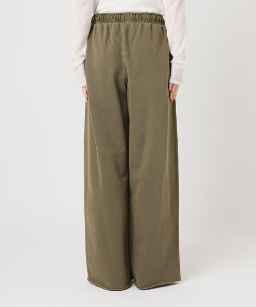 plage（プラージュ）の「《追加》JOHNBULL / ジョンブル 別注 SWEAT WIDE パンツ 2（スウェットパンツ・レディース・カーキ/アイボリー・38/36）」の18枚目の写真