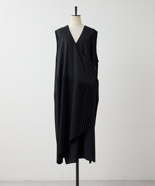 ear PAPILLONNER（イアパピヨネ）の「ベスト風ワンピース【SUM1 STYLE】（ワンピース・レディース・ブラック/ブラック系その他・FREE）」の13枚目の写真