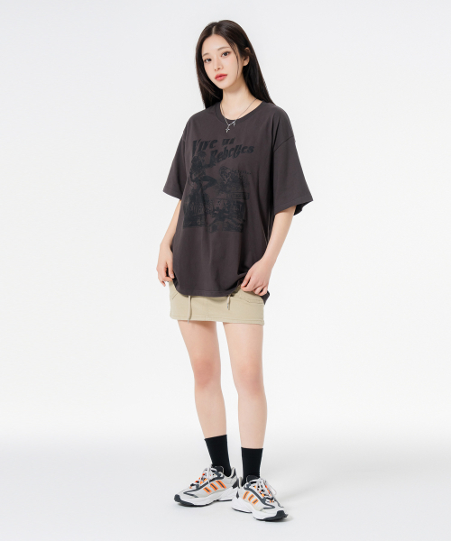MOZMOZ(モズモズ)の「ガレージラック オーバーサイズ 半袖Tシャツ チャコール(Tシャツ/カットソー・レディース・その他・XL/M)」の3枚目の写真