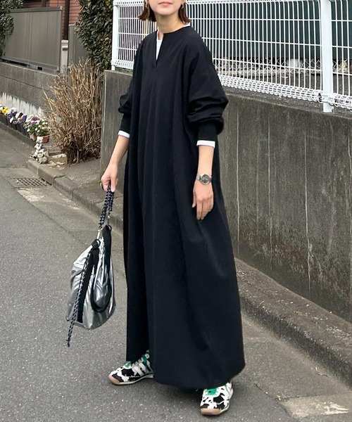 notch.（ノッチ）の「【notch. by KR 】キーネックビッグワンピース（ワンピース・レディース・ブラック/ダークグレー/ブルー・M/TM）」の2枚目の写真