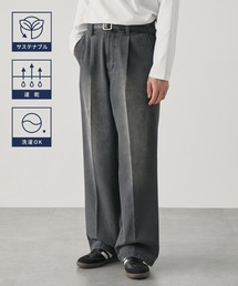EASENCE（イーズエンス）の「【EASENCE】センタープレス タックストレート ベーシック デニムスラックス<ウォッシャブル/速乾/サステナブル素材>（デニムパンツ）」