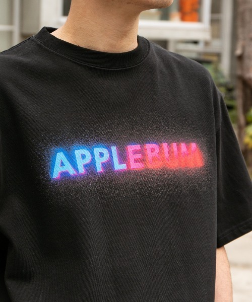 APPLEBUM(アップルバム)の「“Electric Retro" Logo T-shirt(Tシャツ/カットソー・メンズ・ブラック・MEDIUM/LARGE/X-LARGE/XX-LARGE)」の7枚目の写真