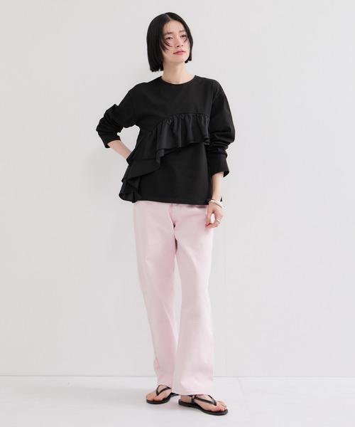 le cercle ADAM ET ROPE'(ルセルクルアダムエロペ)の「シアーフリルアシメコンビプルオーバー(Tシャツ/カットソー・レディース・ブラック/オフホワイト・FREE)」の6枚目の写真