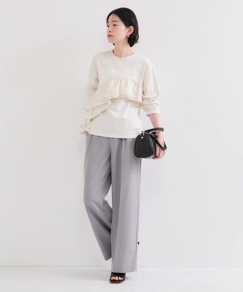le cercle ADAM ET ROPE'(ルセルクルアダムエロペ)の「シアーフリルアシメコンビプルオーバー(Tシャツ/カットソー・レディース・ブラック/オフホワイト・FREE)」の9枚目の写真