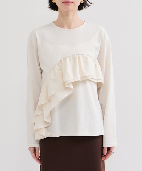 le cercle ADAM ET ROPE'(ルセルクルアダムエロペ)の「シアーフリルアシメコンビプルオーバー(Tシャツ/カットソー・レディース・ブラック/オフホワイト・FREE)」の14枚目の写真