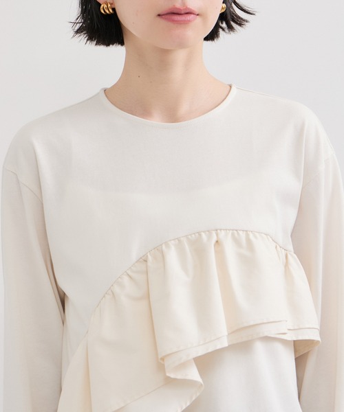le cercle ADAM ET ROPE'(ルセルクルアダムエロペ)の「シアーフリルアシメコンビプルオーバー(Tシャツ/カットソー・レディース・ブラック/オフホワイト・FREE)」の17枚目の写真