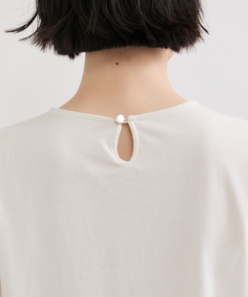 le cercle ADAM ET ROPE'(ルセルクルアダムエロペ)の「シアーフリルアシメコンビプルオーバー(Tシャツ/カットソー・レディース・ブラック/オフホワイト・FREE)」の18枚目の写真