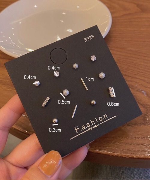 shoppinggo(ショッピングゴー)の「ピアスセット6ペア スタッドピアス パール ストーン ボール(ピアス(両耳用)・レディース・シルバー・FREE)」の4枚目の写真