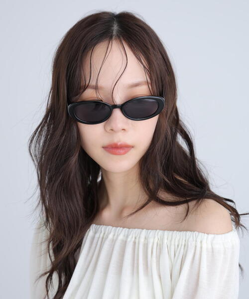 FREE'S MART（フリーズマート）の「オーバルサングラス（サングラス・レディース・ブラック/ブラウン・ﾌﾘ-）」の3枚目の写真