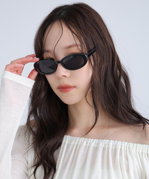 FREE'S MART（フリーズマート）の「オーバルサングラス（サングラス・レディース・ブラック/ブラウン・ﾌﾘ-）」の4枚目の写真