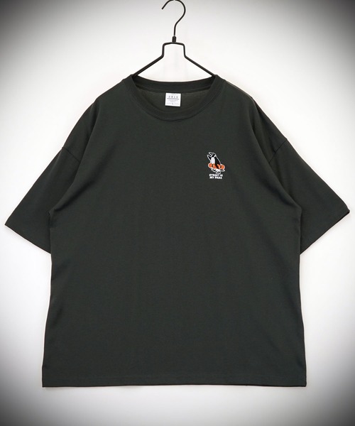 Burner(バーナー)の「【GROOVY STORE】WIDE Crew Neck T-Shirt ワンポイントロゴ刺繍(Tシャツ/カットソー・メンズ・ホワイト系その他2/イエロー系その他/ブラック/ミント/スミクロ/ダークネイビー/ブラック系3/ホワイト系その他/ホワイト/ダークグリーン/杢グレー/ブラック系2・L/M/LL)」の6枚目の写真