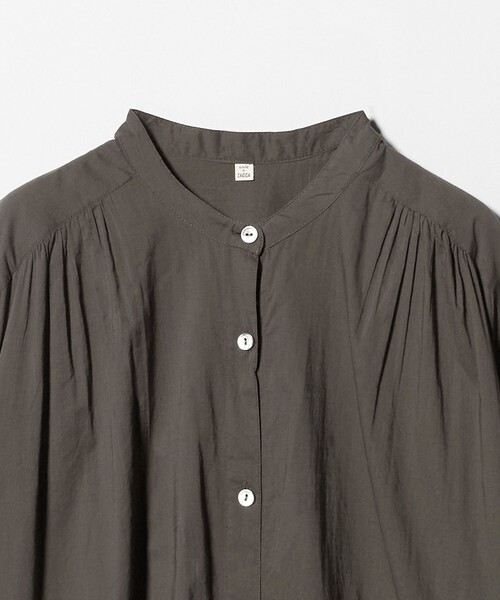 green label relaxing（グリーンレーベルリラクシング）の「ギャザー ソリッド シャツワンピース（シャツワンピース・レディース・ダークグレー・FREE）」の9枚目の写真