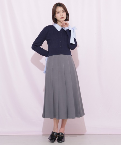 JILL by JILL STUART(ジルバイジルスチュアート)の「袖リボンケーブルカーディガン(ニット/セーター・レディース・グレー/ホワイト/ネイビー・FREE)」の21枚目の写真