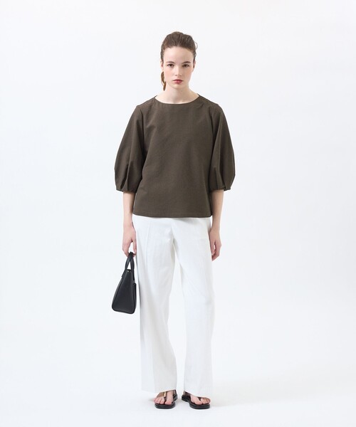 MACKINTOSH PHILOSOPHY（ﾏｯｷﾝﾄｯｼｭ ﾌｨﾛｿﾌｨｰ）の「【MP STANDARD TROUSERS 001 WIDE FIT】DRY OXFORD製（その他パンツ・レディース・ライトイエロー/ベージュ系その他/ダークネイビー/ブルー系その他7/チャコールグレー/オフホワイト/ブルー/ブラウン系その他4/カーキ・40/36/34/38/32）」の17枚目の写真
