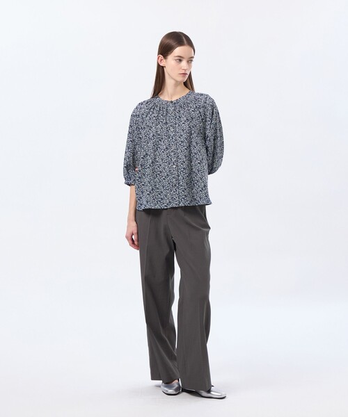 MACKINTOSH PHILOSOPHY（ﾏｯｷﾝﾄｯｼｭ ﾌｨﾛｿﾌｨｰ）の「【MP STANDARD TROUSERS 001 WIDE FIT】DRY OXFORD製（その他パンツ・レディース・ライトイエロー/ベージュ系その他/ダークネイビー/ブルー系その他7/チャコールグレー/オフホワイト/ブルー/ブラウン系その他4/カーキ・40/36/34/38/32）」の19枚目の写真