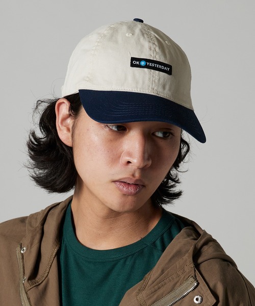 OK YESTERDAY(オッケーイエスタデイ)の「OK YESTERDAY / オーケー イエスタデイ 2トーンベースボールキャップ / Two-Tone Baseball Cap 2026年 夏 夏服(キャップ・メンズ・ブラック/ネイビー/レッド・FREE)」の2枚目の写真
