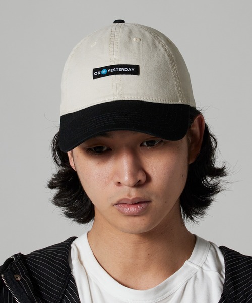 OK YESTERDAY(オッケーイエスタデイ)の「OK YESTERDAY / オーケー イエスタデイ 2トーンベースボールキャップ / Two-Tone Baseball Cap 2026年 夏 夏服(キャップ・メンズ・ブラック/ネイビー/レッド・FREE)」の1枚目の写真