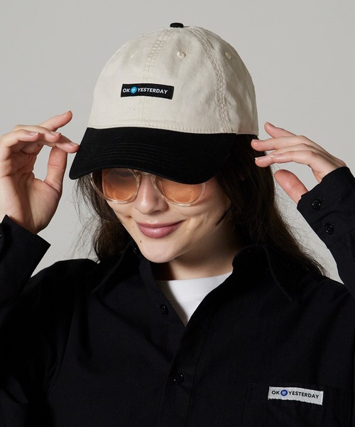OK YESTERDAY(オッケーイエスタデイ)の「OK YESTERDAY / オーケー イエスタデイ 2トーンベースボールキャップ / Two-Tone Baseball Cap 2026年 夏 夏服(キャップ・メンズ・ブラック/ネイビー/レッド・FREE)」の7枚目の写真