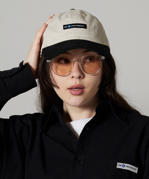 OK YESTERDAY(オッケーイエスタデイ)の「OK YESTERDAY / オーケー イエスタデイ 2トーンベースボールキャップ / Two-Tone Baseball Cap 2026年 夏 夏服(キャップ・メンズ・ブラック/ネイビー/レッド・FREE)」の6枚目の写真