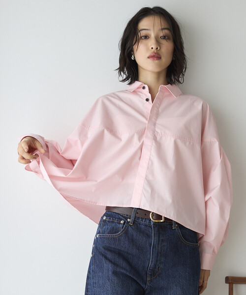 Firsthand(ファーストハンド)の「Firsthand/ファーストハンド 切替デザイン ショートブラウス / 立体スリーブ ロングスリーブシャツ(シャツ/ブラウス・レディース・サックスブルー/チャコールグレー/ホワイト/ピンク・フリ-)」の21枚目の写真