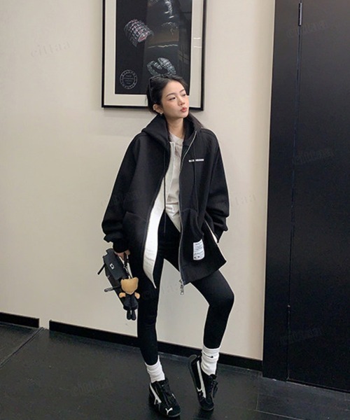 Dalfwin（ダールフィン）の「韓国ファッション RICECAKEラベル付きサイドボタンダブルジップフーディー（パーカー・レディース・ブラック/グレー・FREE）」の6枚目の写真