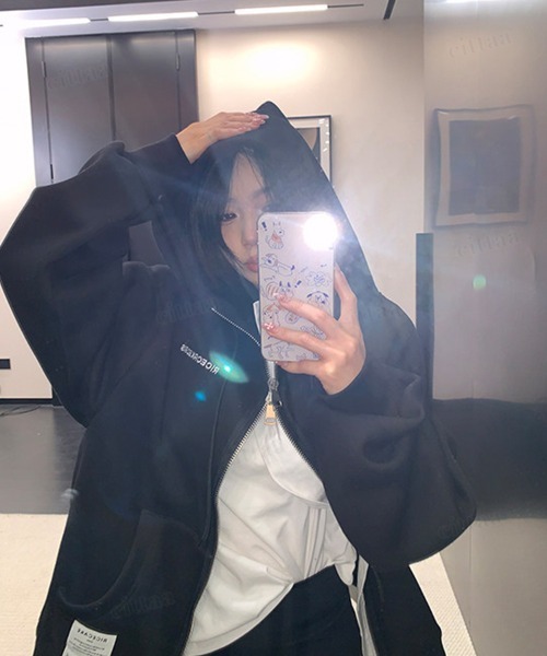 Dalfwin（ダールフィン）の「韓国ファッション RICECAKEラベル付きサイドボタンダブルジップフーディー（パーカー・レディース・ブラック/グレー・FREE）」の8枚目の写真