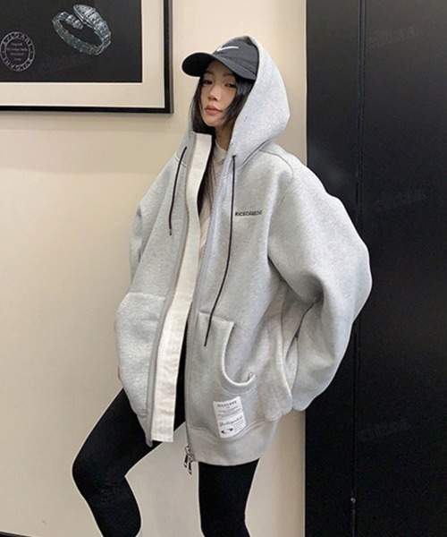 Dalfwin（ダールフィン）の「韓国ファッション RICECAKEラベル付きサイドボタンダブルジップフーディー（パーカー・レディース・ブラック/グレー・FREE）」の9枚目の写真