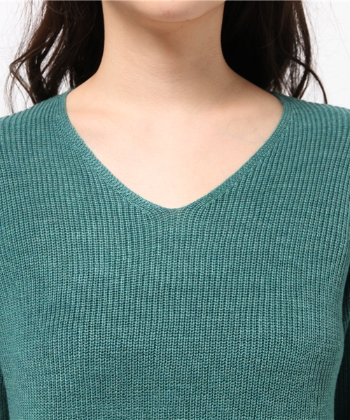 LBC（エルビーシー）の「12G畦Vネックプルオーバー（ニット/セーター・レディース・オレンジ/ベージュ/チャコールグレー/グリーン・MEDIUM/LARGE）」の11枚目の写真