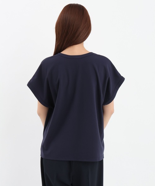 Andemiu(アンデミュウ)の「キンボタンスキッパーカットソー659218(Tシャツ/カットソー・レディース・オフホワイト/ネイビー/ブルー・FREE)」の15枚目の写真