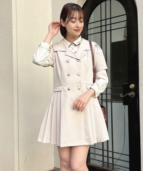 F i.n.t(フィント)の「テーラードセーラー衿ワンピース/fint フィント(ワンピース・レディース・アイボリー/ネイビー・FREE)」の2枚目の写真