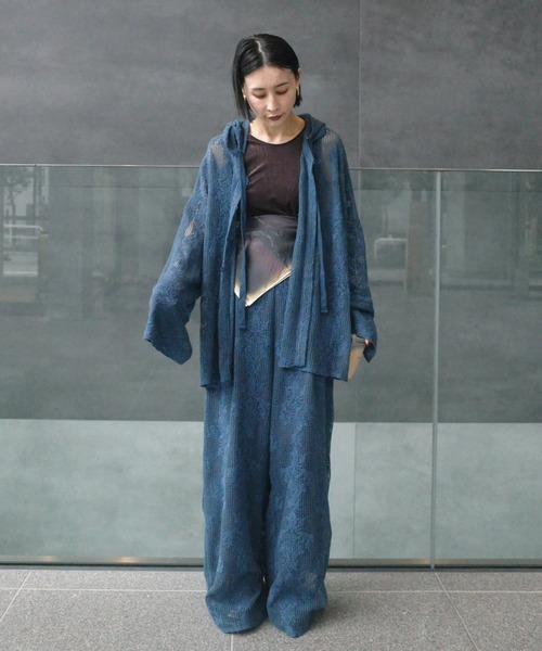 Ameri(アメリ)の「2WAY MESH DAMASK EMBROIDERY HOOD BLOUSE(シャツ/ブラウス・レディース・ブルー/ブラック/アイボリー・FREE)」の19枚目の写真