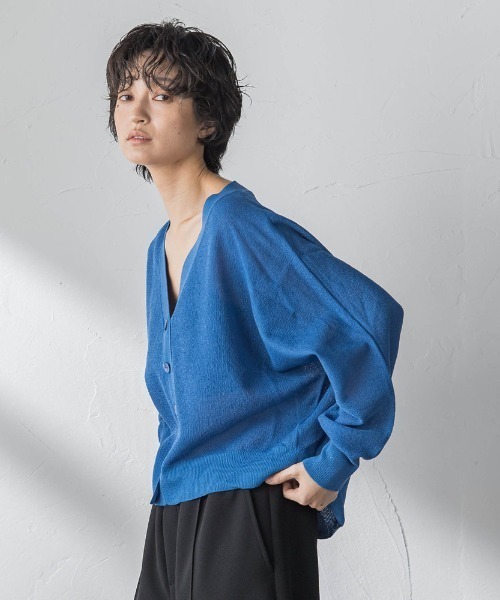 MAYSON GREY(メイソングレイ)の「シアージャガードドルマンニットカーディガン(カーディガン/ボレロ・レディース・オレンジ/ホワイト/チャコールグレー/ブルー・M)」の9枚目の写真