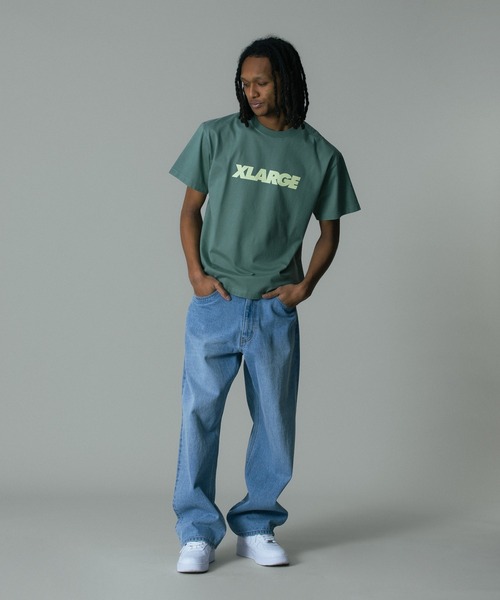 XLARGE(エクストララージ)の「STANDARD LOGO S/S TEE(Tシャツ/カットソー・メンズ・ブラック/グリーン/ブラウン/ホワイト・XXL/XL/L/M/S)」の9枚目の写真