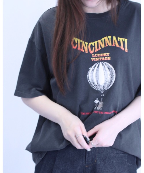amini(アミニ)の「ピグメントプリントTシャツ(Tシャツ/カットソー・レディース・オレンジ/チャコールグレー/グレイッシュベージュ・MEDIUM)」の17枚目の写真