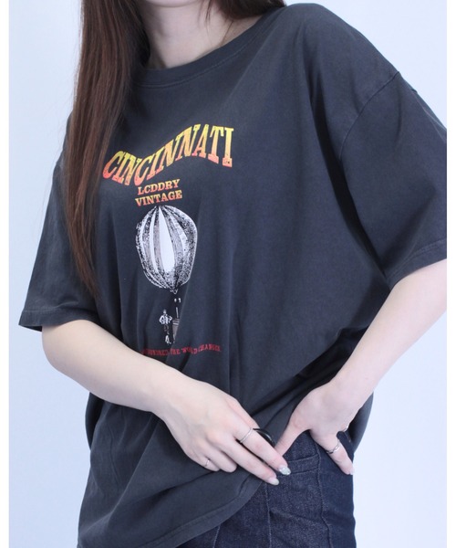 amini(アミニ)の「ピグメントプリントTシャツ(Tシャツ/カットソー・レディース・オレンジ/チャコールグレー/グレイッシュベージュ・MEDIUM)」の16枚目の写真