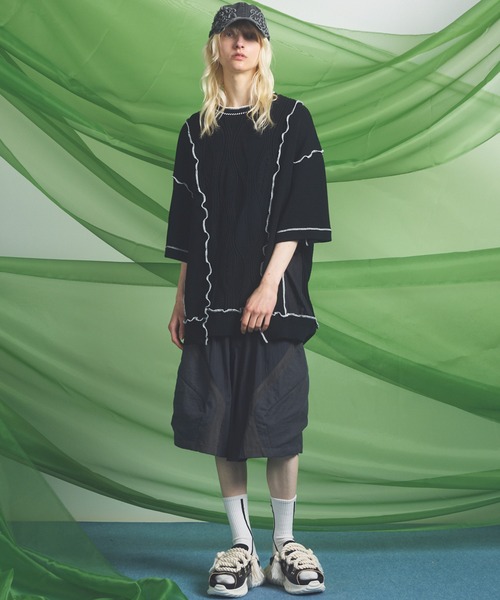 MAISON SPECIAL(メゾンスペシャル)の「《UNISEX》Mixed Materials Docking Prime-Over Lettuce-edge Knit T-shirt/異素材ドッキングプライムオーバーメロウニットTシャツ【MAISON SPECIAL/メゾンスペシャル】(Tシャツ/カットソー・メンズ・ブラック/グレイッシュベージュ・0/1/2)」の3枚目の写真