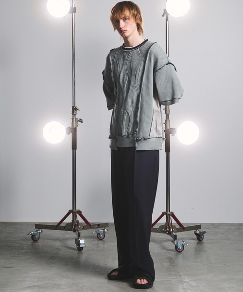 MAISON SPECIAL(メゾンスペシャル)の「《UNISEX》Mixed Materials Docking Prime-Over Lettuce-edge Knit T-shirt/異素材ドッキングプライムオーバーメロウニットTシャツ【MAISON SPECIAL/メゾンスペシャル】(Tシャツ/カットソー・メンズ・ブラック/グレイッシュベージュ・0/1/2)」の14枚目の写真