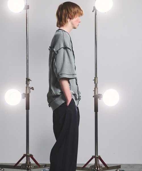 MAISON SPECIAL(メゾンスペシャル)の「《UNISEX》Mixed Materials Docking Prime-Over Lettuce-edge Knit T-shirt/異素材ドッキングプライムオーバーメロウニットTシャツ【MAISON SPECIAL/メゾンスペシャル】(Tシャツ/カットソー・メンズ・ブラック/グレイッシュベージュ・0/1/2)」の16枚目の写真